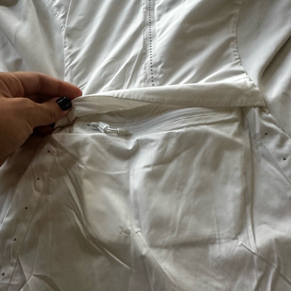 Lululemon pullover - Picture 3 of 5